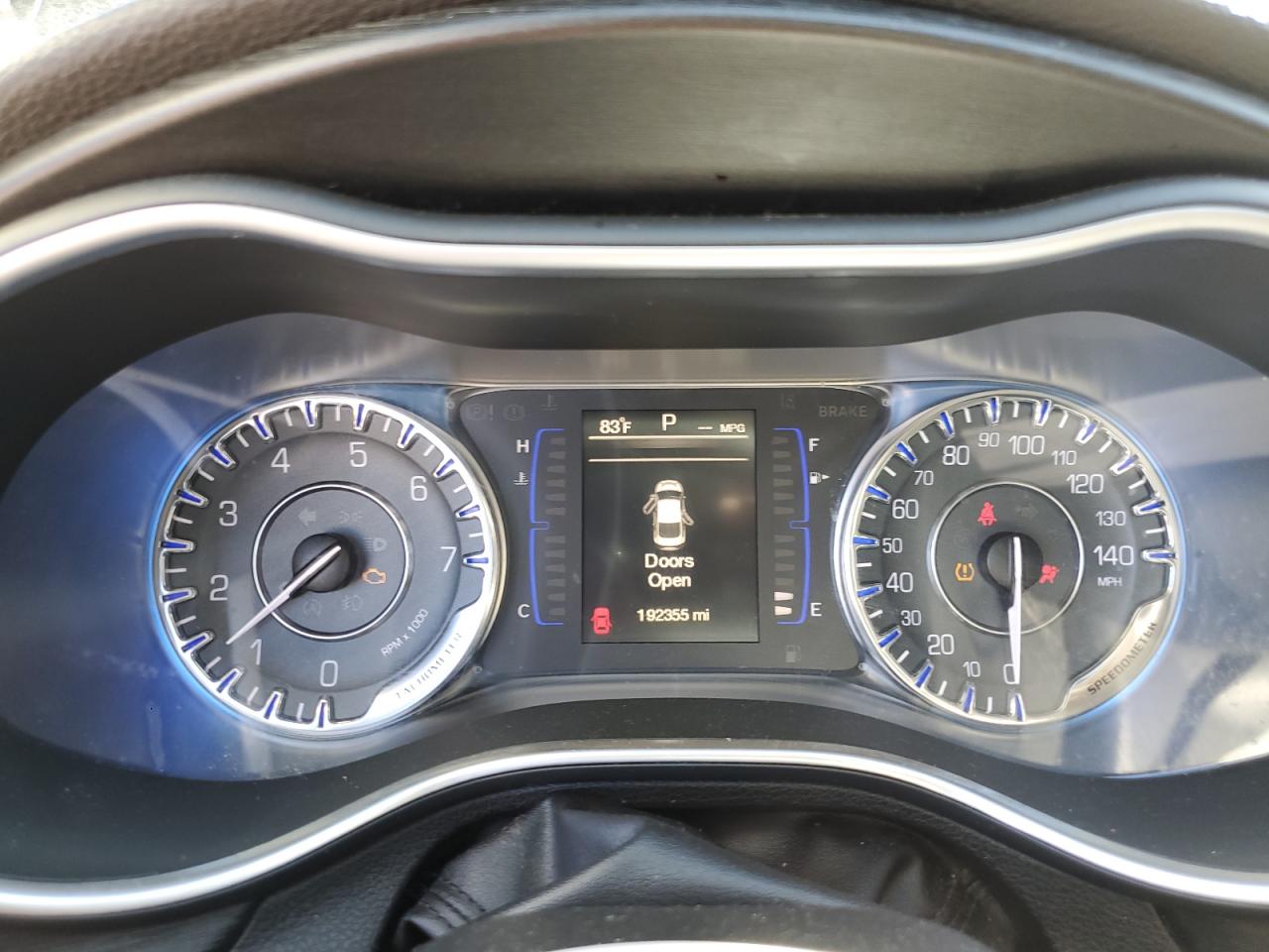 2015 Chrysler 200 Limited VIN: 1C3CCCAB5FN646074 Lot: 86642605