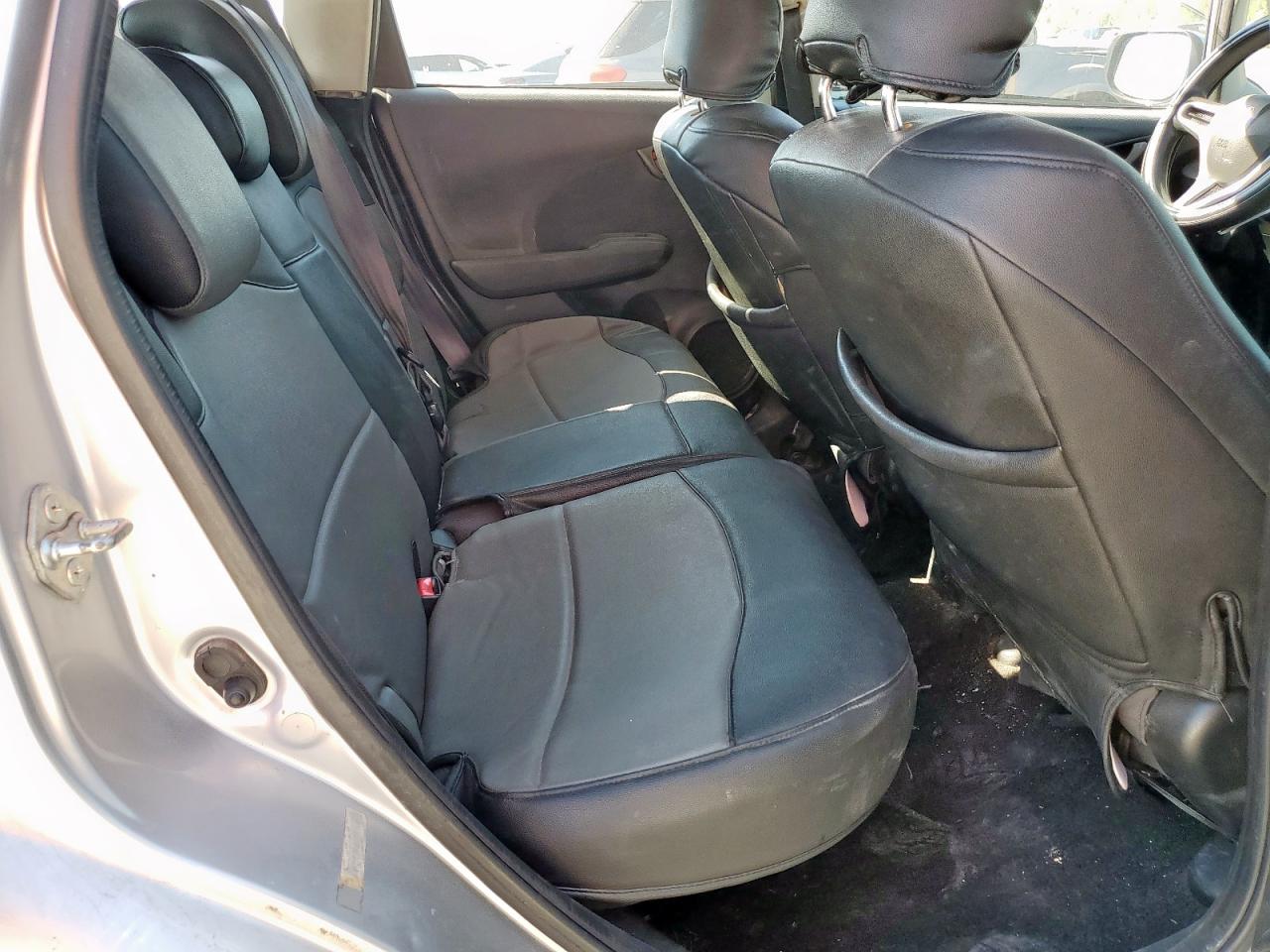 2013 Honda Fit VIN: JHMGE8H30DC082263 Lot: 85116075