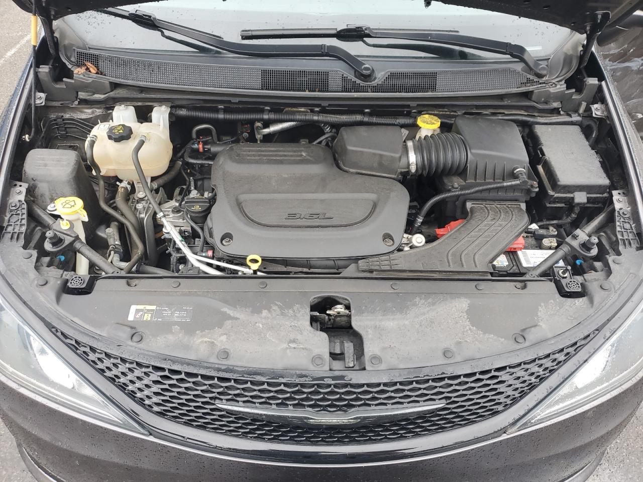 2020 Chrysler Pacifica Touring VIN: 2C4RC1FG3LR249542 Lot: 85779725