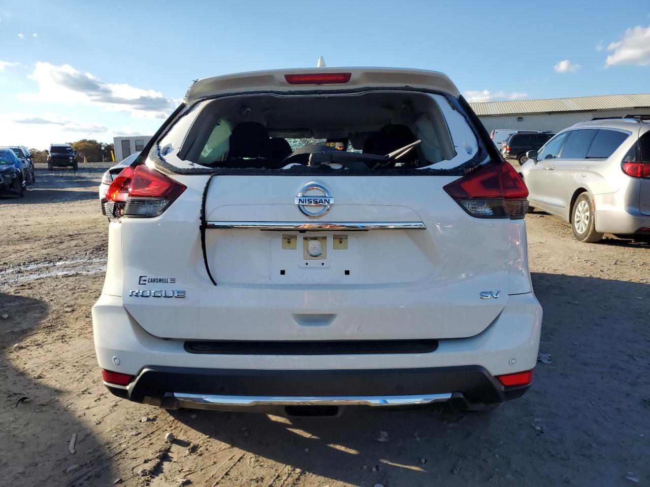 2020 Nissan Rogue S VIN: JN8AT2MT5LW041466 Lot: 90974835