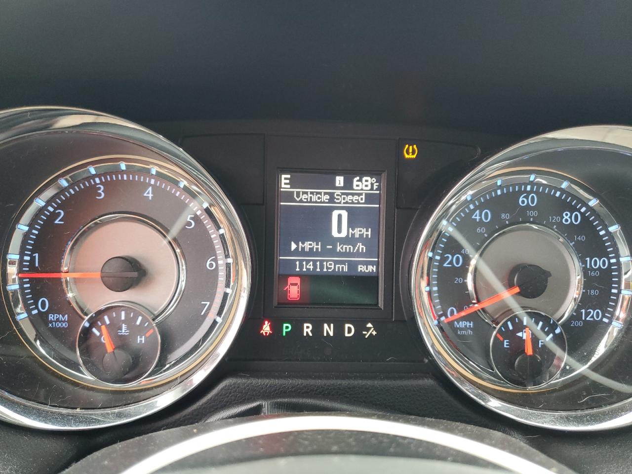 2015 Chrysler Town & Country Touring L VIN: 2C4RC1CG9FR521777 Lot: 81988675