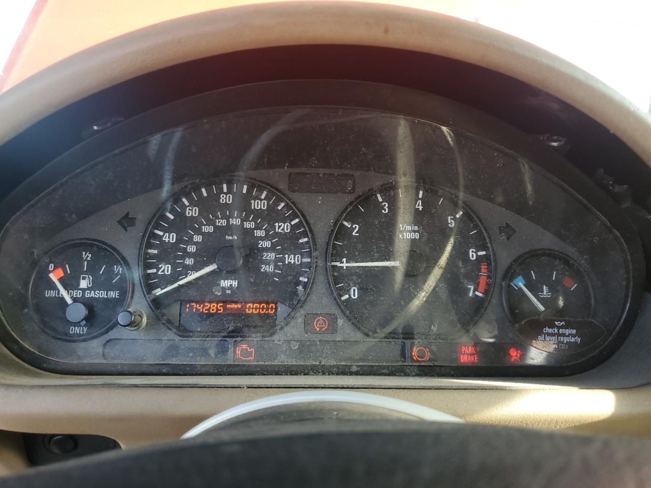 1999 BMW Z3 2.3 VIN: 4USCH9333XLF79295 Lot: 84263005