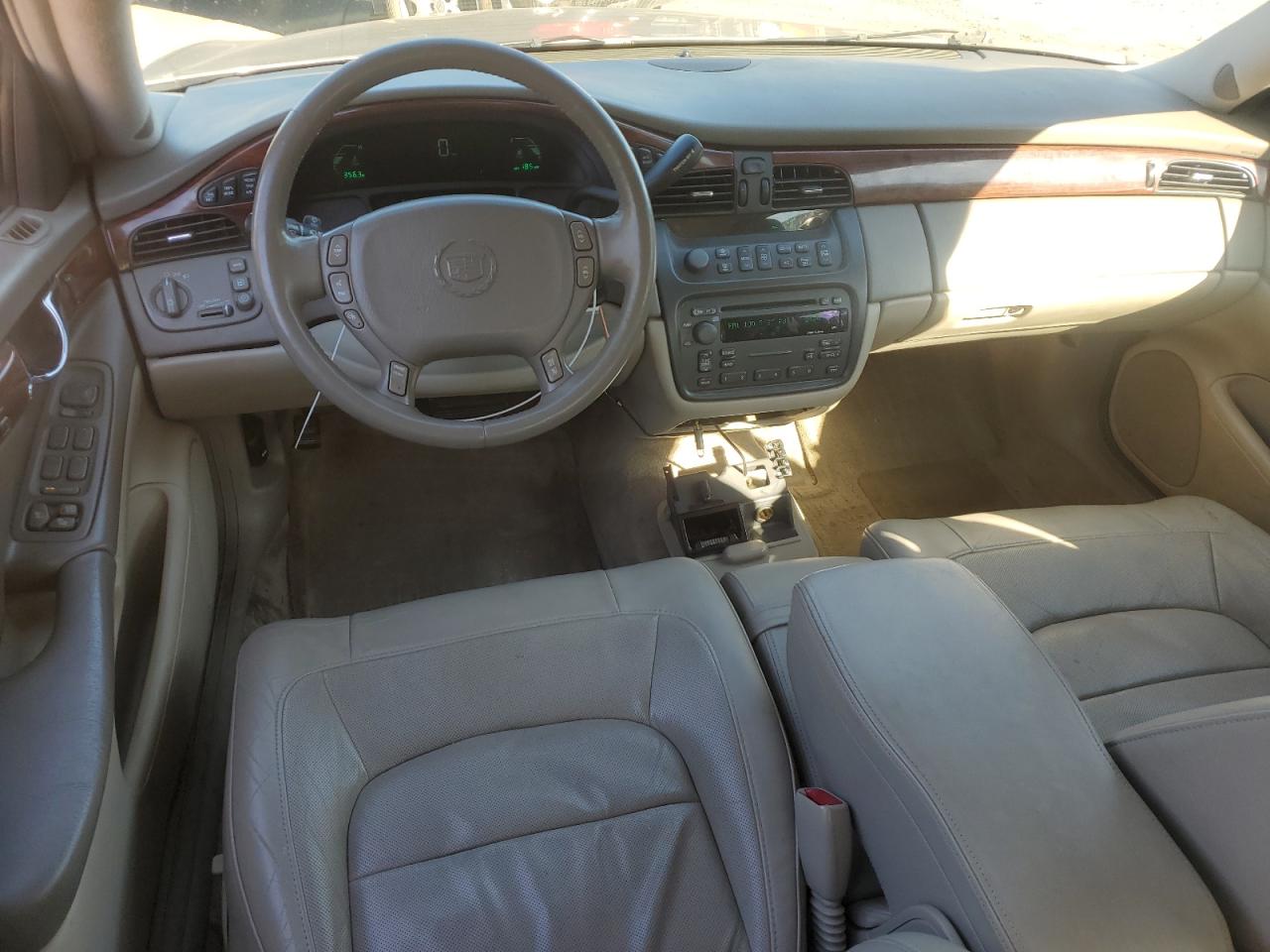 2004 Cadillac Deville VIN: 1G6KD57Y54U110680 Lot: 86159205