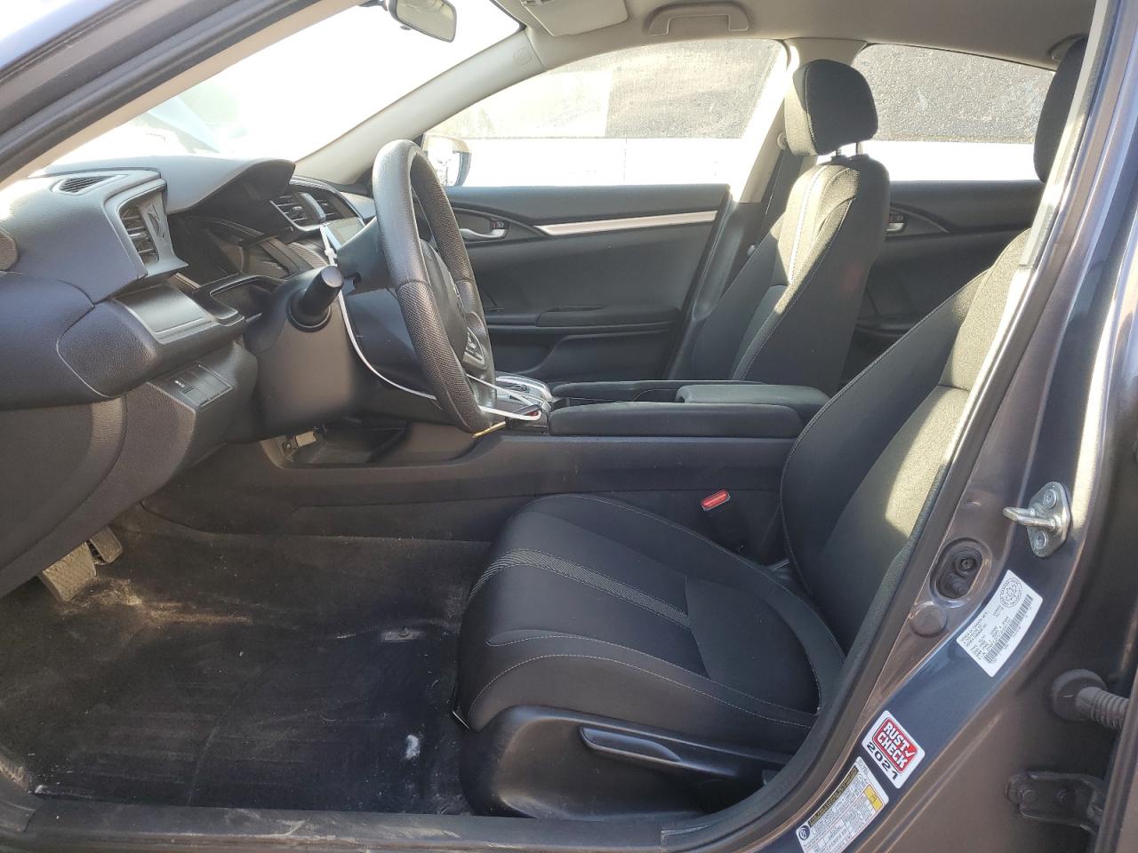 2018 Honda Civic Lx VIN: 2HGFC2F51JH031255 Lot: 84212875