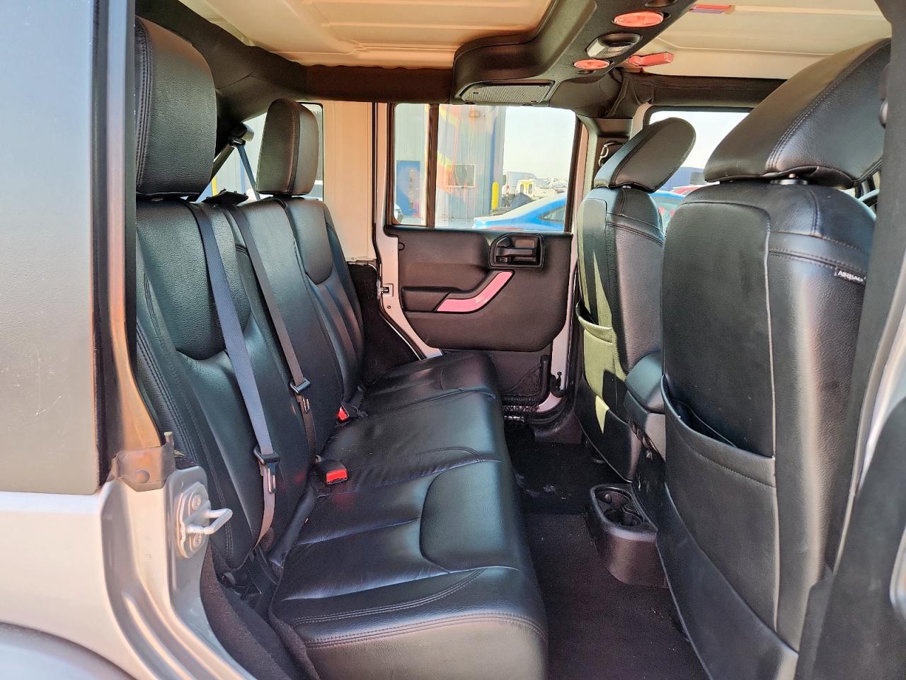 2017 Jeep Wrangler Unlimited Sahara VIN: 1C4HJWEG2HL668501 Lot: 85711365