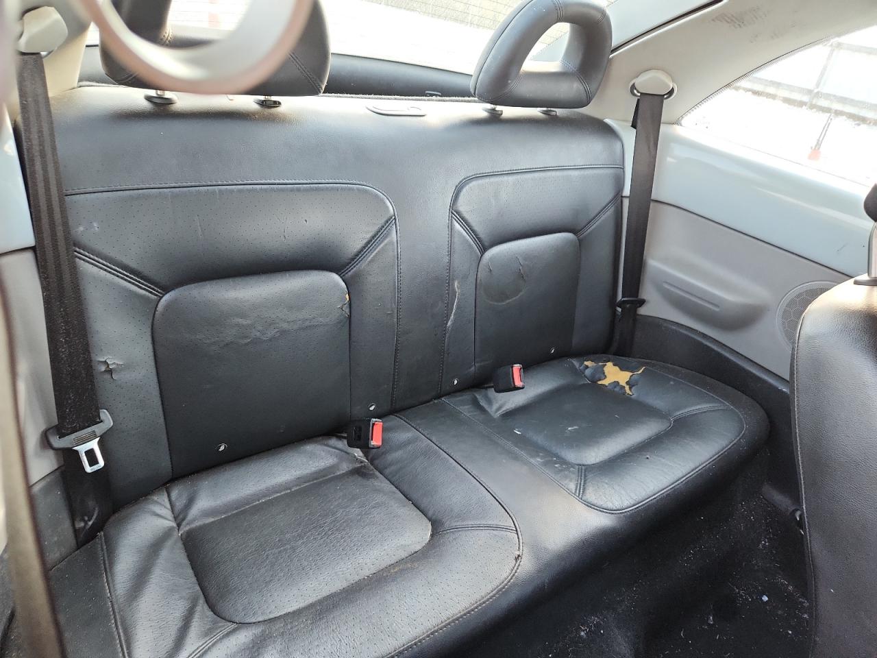 2000 Volkswagen New Beetle Gls VIN: 3VWCC21CXYM483012 Lot: 82486785