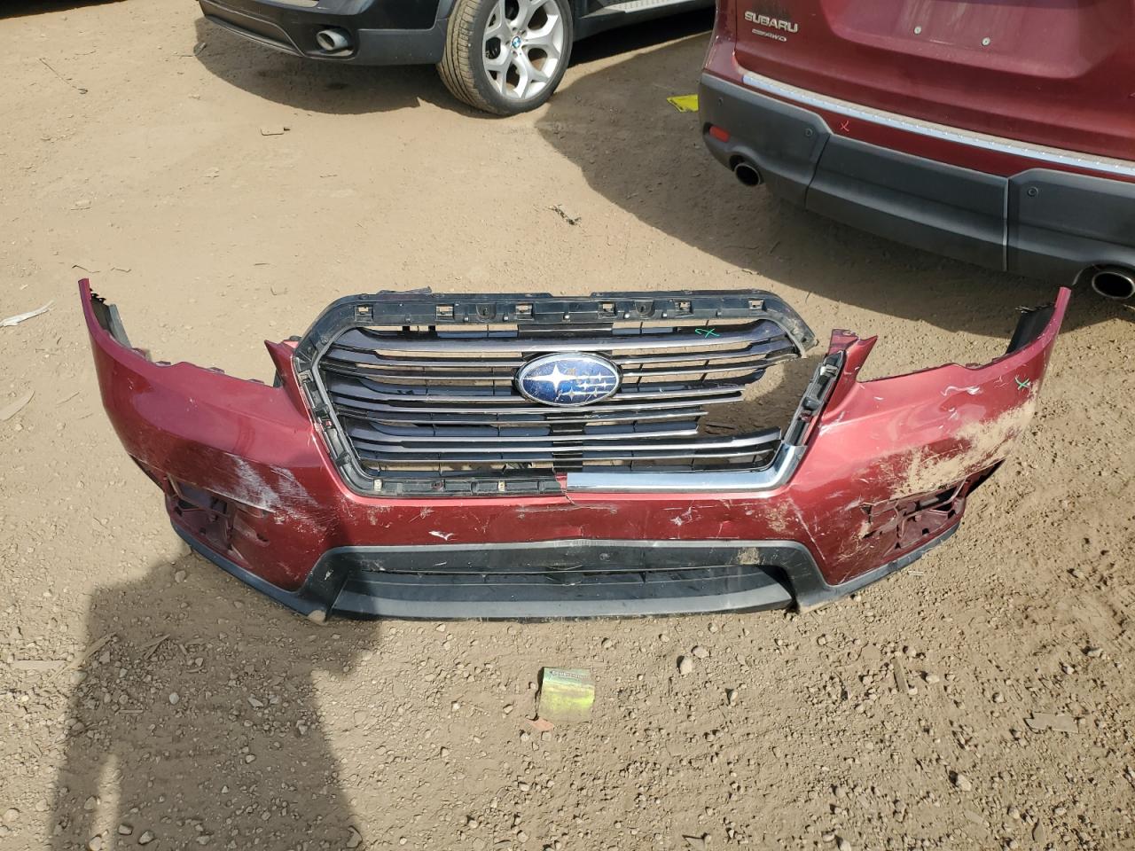 2020 Subaru Ascent Premium VIN: 4S4WMAFD5L3406725 Lot: 81985275