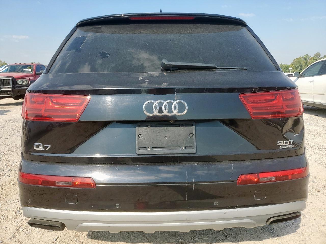 2017 Audi Q7 Premium Plus VIN: WA1LAAF72HD027543 Lot: 85113585