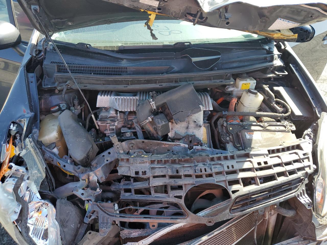 2014 Toyota Prius VIN: JTDKN3DU1E0386864 Lot: 82002535