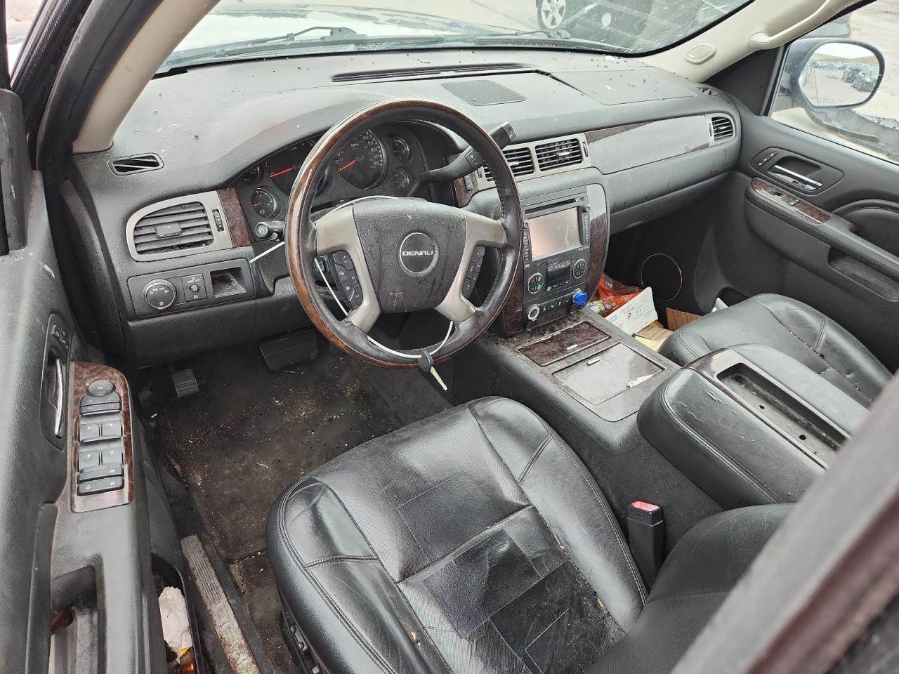 2013 GMC Yukon Xl Denali VIN: 1GKS2MEF4DR275254 Lot: 81961795