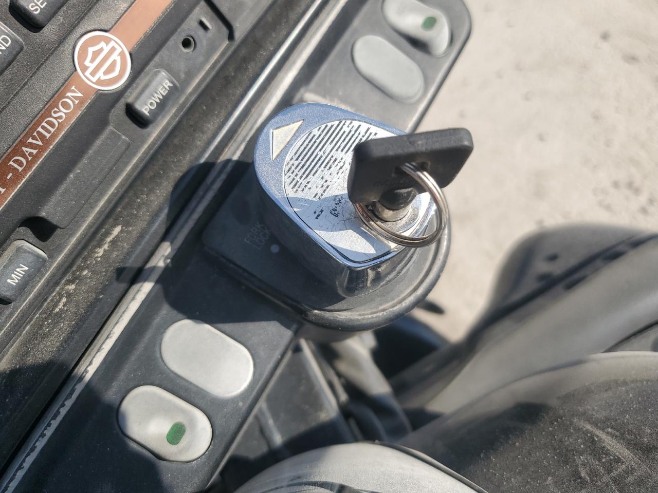 2005 Harley-Davidson Flht Classic VIN: 1HD1DJV135Y631686 Lot: 84556585