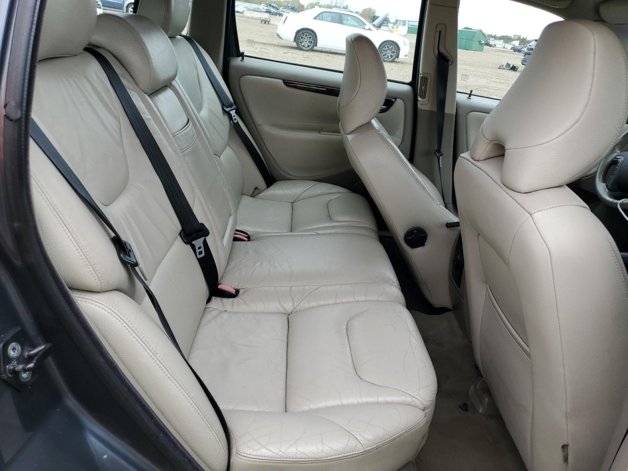 2006 Volvo V70 VIN: YV1SW612562547802 Lot: 82646485