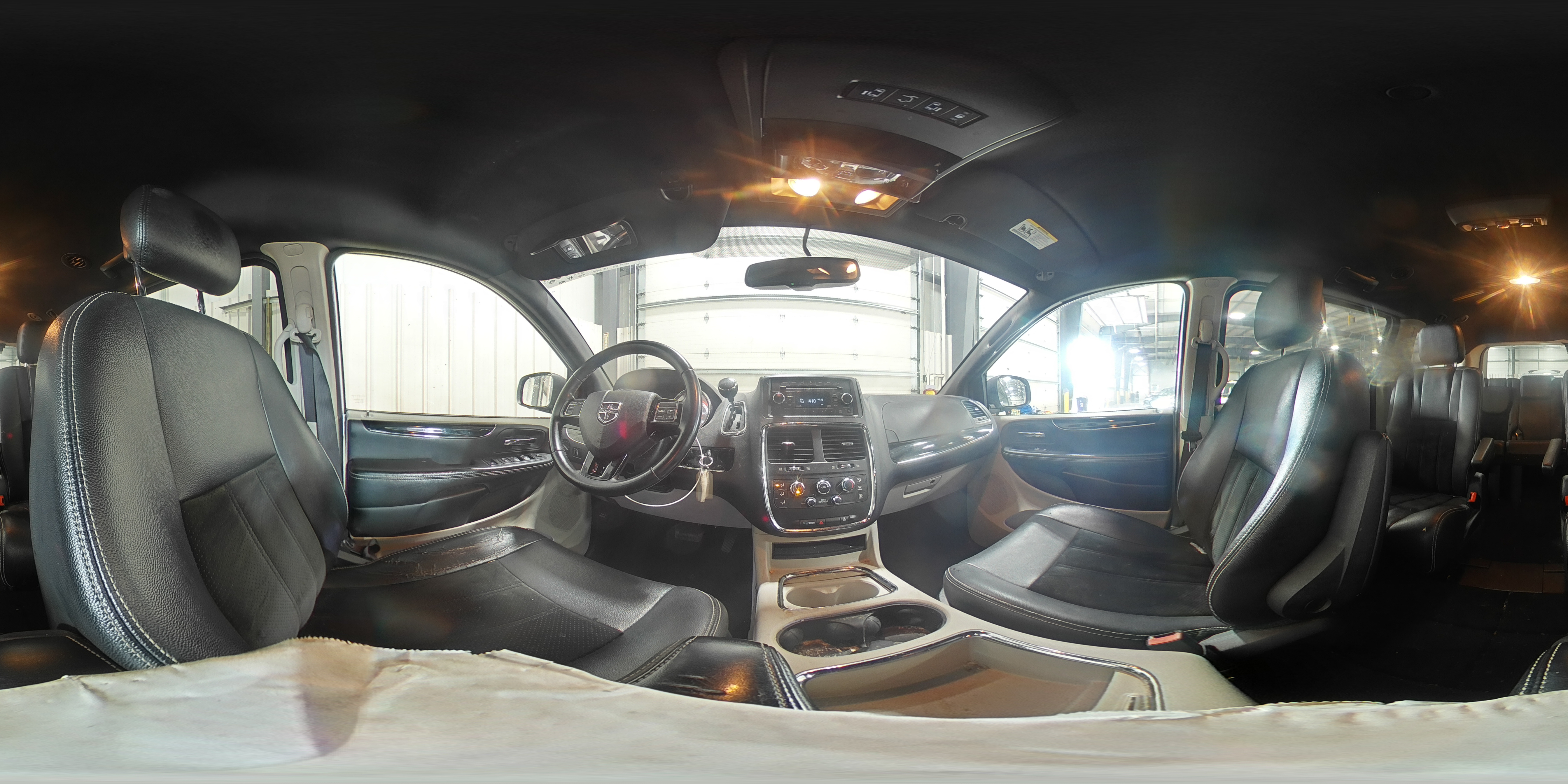 2017 Dodge Grand Caravan Sxt VIN: 2C4RDGCG4HR562207 Lot: 89918265