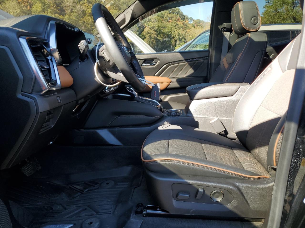 2024 GMC Canyon At4 VIN: 1GTP6DEK8R1234568 Lot: 85670925