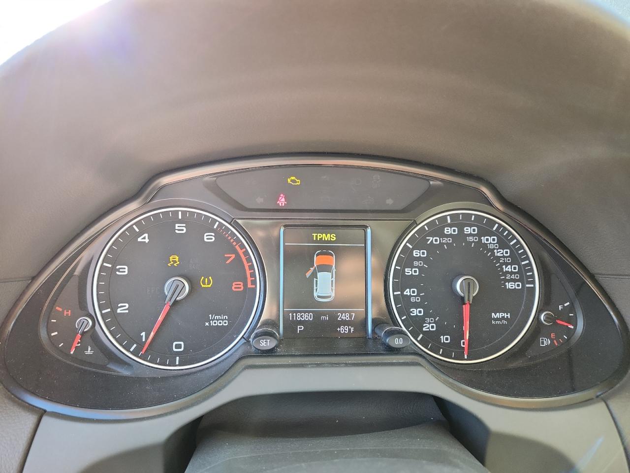 2014 Audi Q5 Premium Plus VIN: WA1LFAFP8EA043793 Lot: 90453155