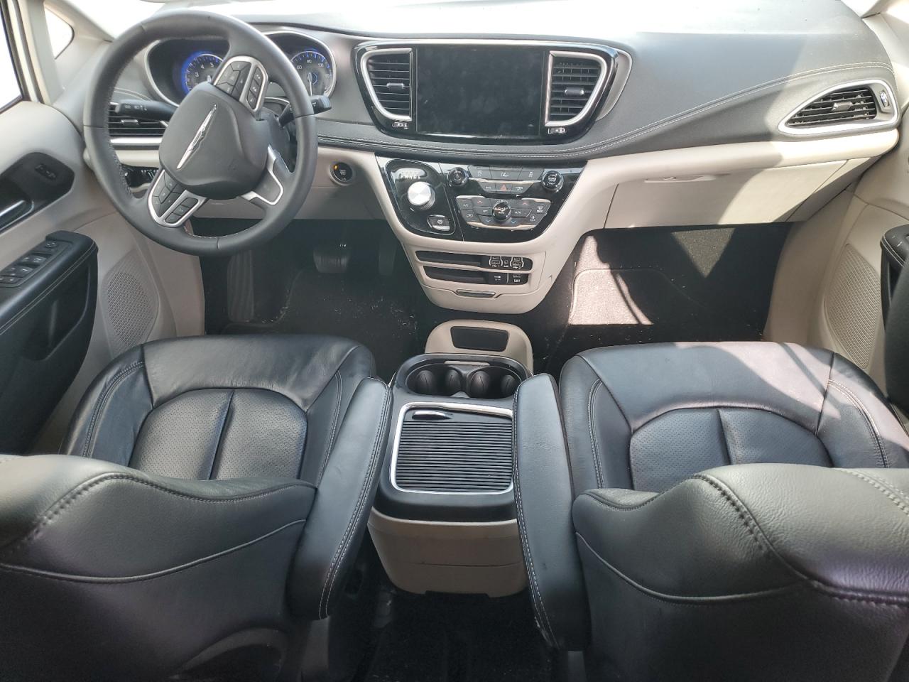 2022 Chrysler Pacifica Touring L VIN: 2C4RC1BG9NR189369 Lot: 85196425