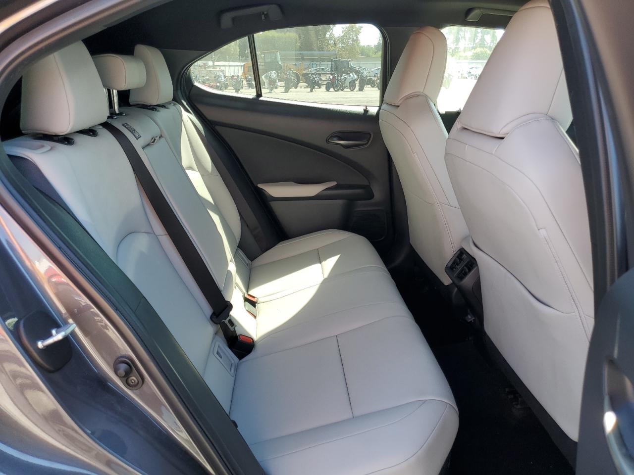 2023 Lexus Ux 250H Base VIN: JTHX6JBH4P2147604 Lot: 82268595