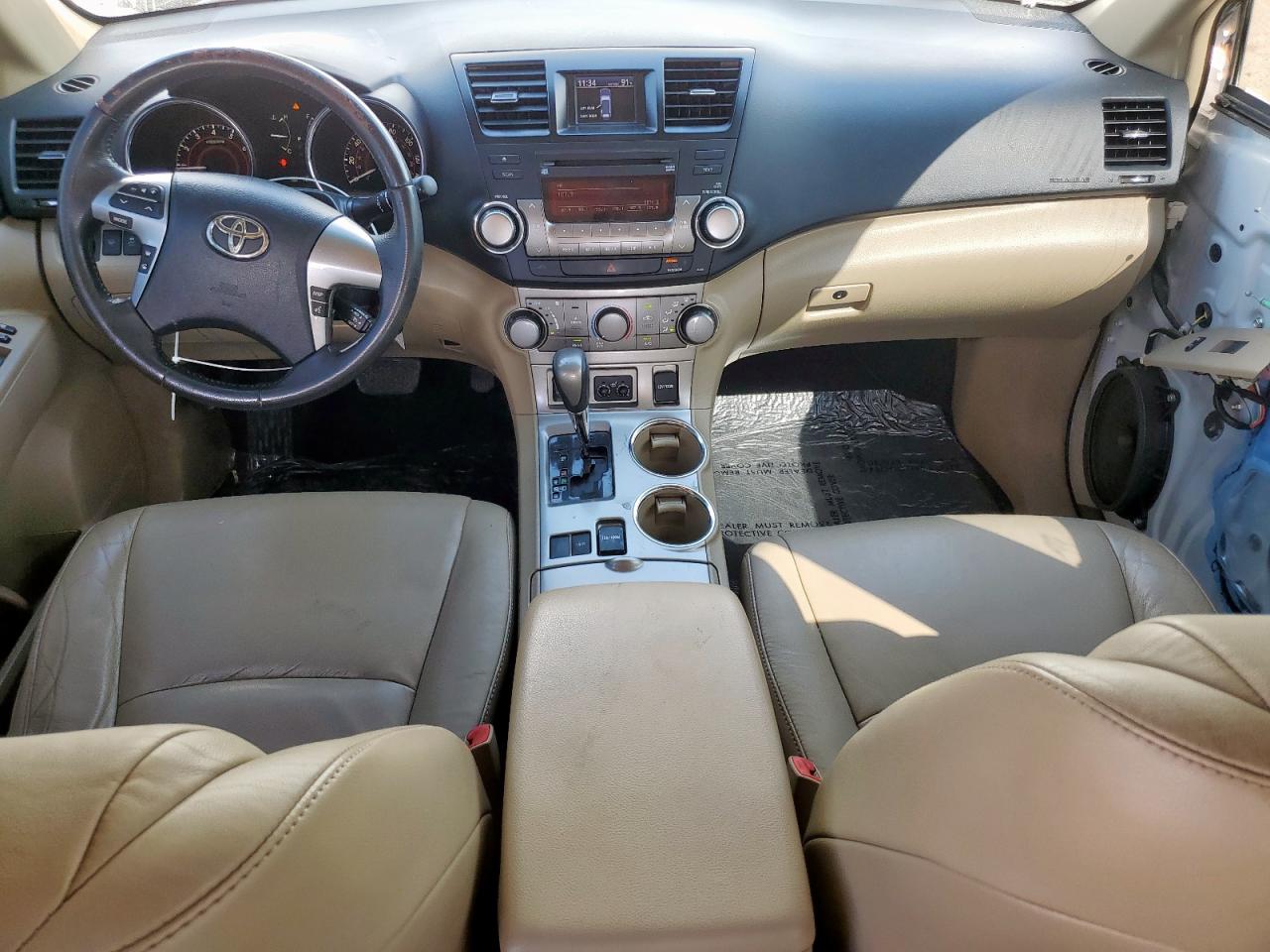 2011 Toyota Highlander Base VIN: 5TDZK3EHXBS029975 Lot: 85879775