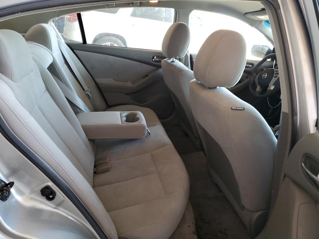 2010 Nissan Altima Base VIN: 1N4AL2AP6AN422576 Lot: 84472195