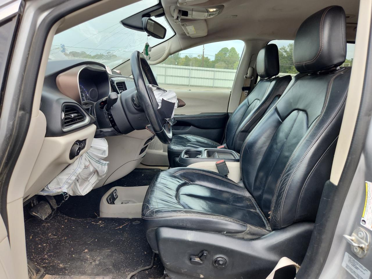 2017 Chrysler Pacifica Touring L VIN: 2C4RC1BG1HR831717 Lot: 87287205