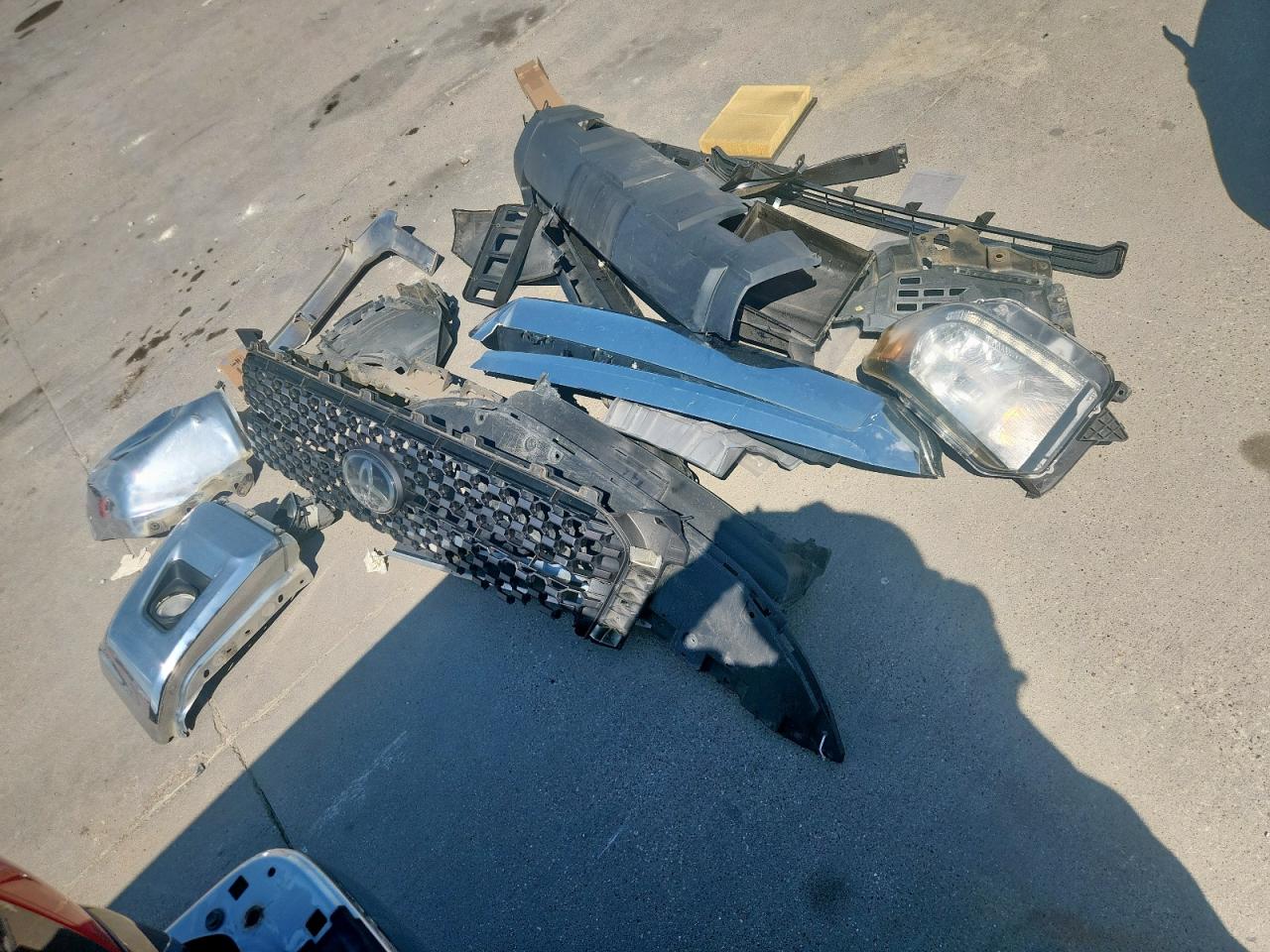 2018 Toyota Tundra Double Cab Sr VIN: 5TFRM5F11JX128197 Lot: 81984505