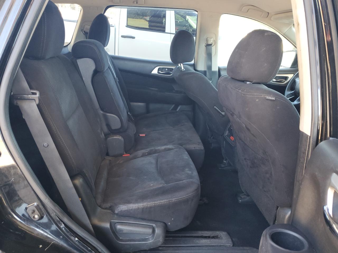 2015 Nissan Pathfinder S VIN: 5N1AR2MN3FC642985 Lot: 86714295