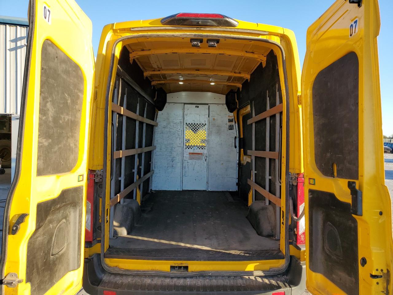 2021 Ford Transit Delivery Van VIN: 1FTBR1X89MKA26381 Lot: 85678125