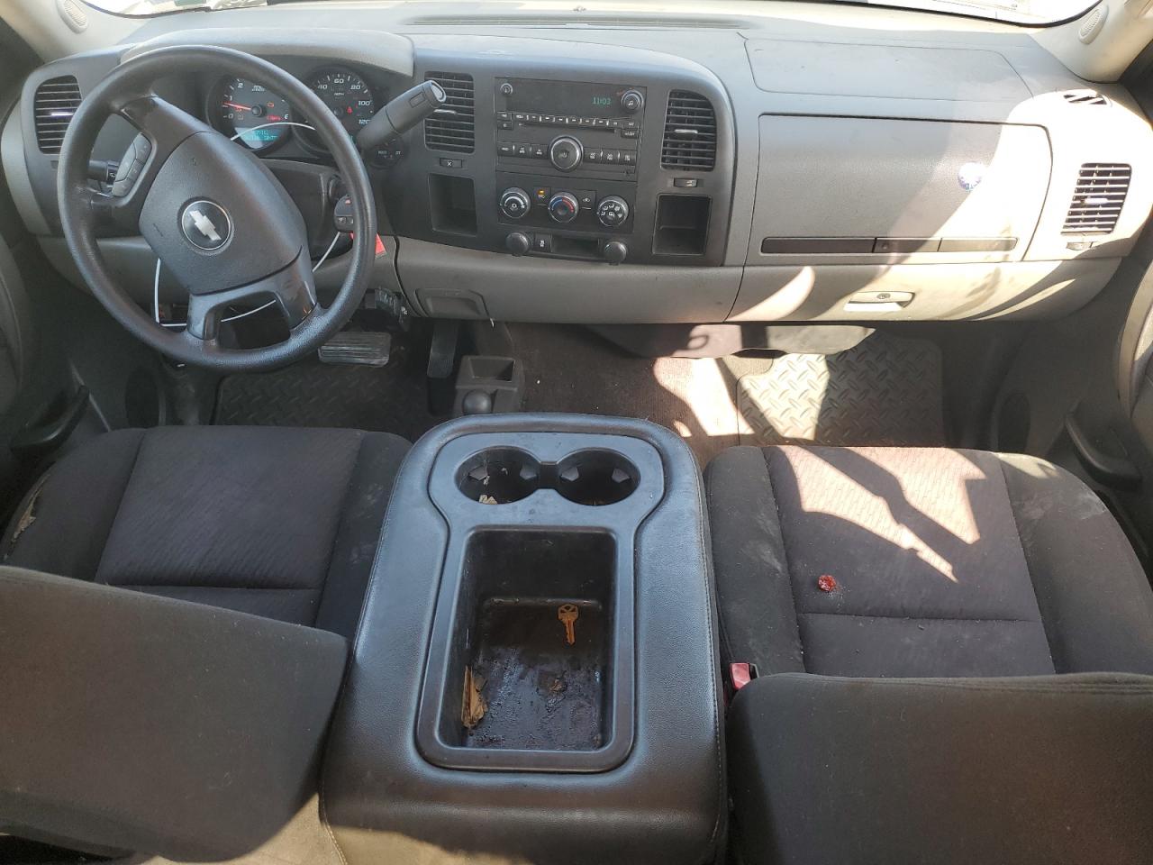 2011 Chevrolet Silverado K1500 Ls VIN: 1GCRKREA4BZ437926 Lot: 84583095