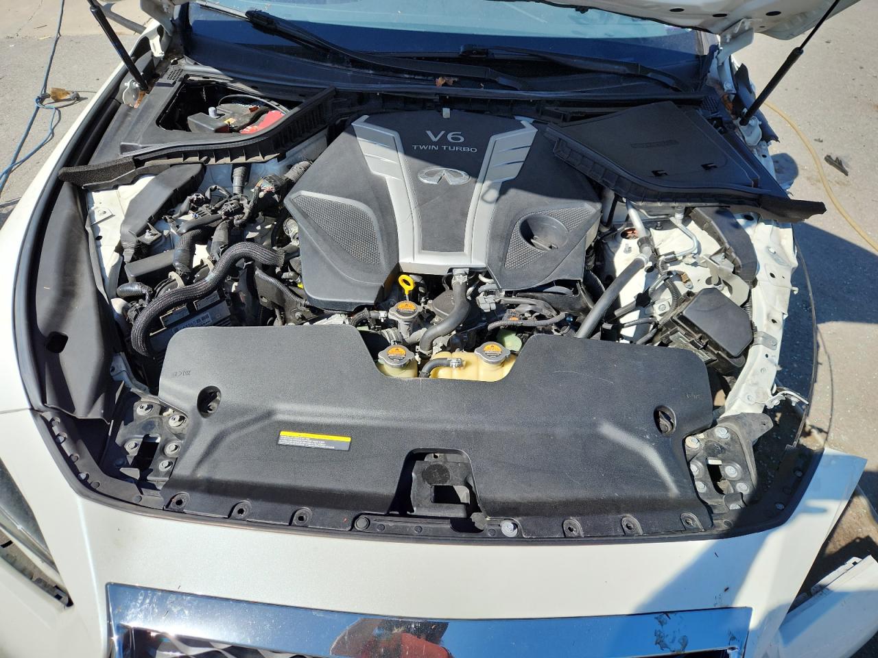 2018 Infiniti Q50 Luxe VIN: JN1EV7AR1JM438763 Lot: 83763455