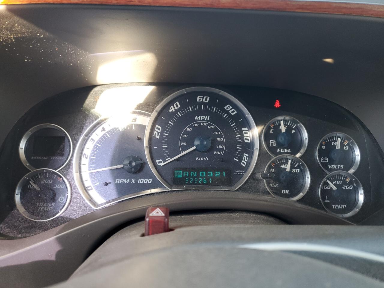 2002 Cadillac Escalade Luxury VIN: 1GYEK63N72R226393 Lot: 87104925