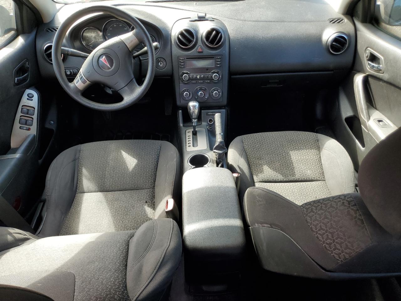1G2ZG57B284209448 PONTIAC G6 2008 GRAY Photo 8