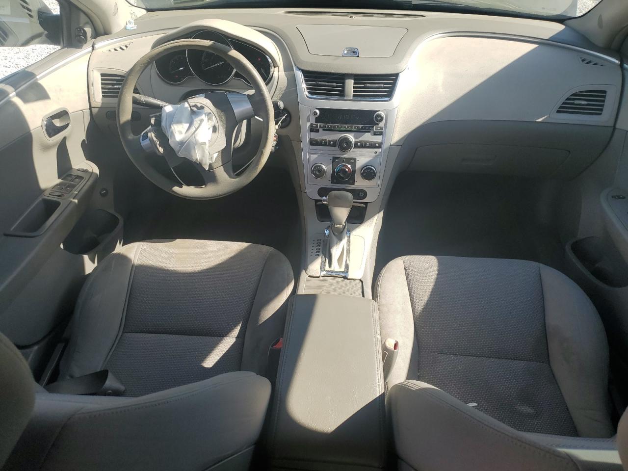 2009 Chevrolet Malibu Ls VIN: 1G1ZG57BX9F212673 Lot: 81834025