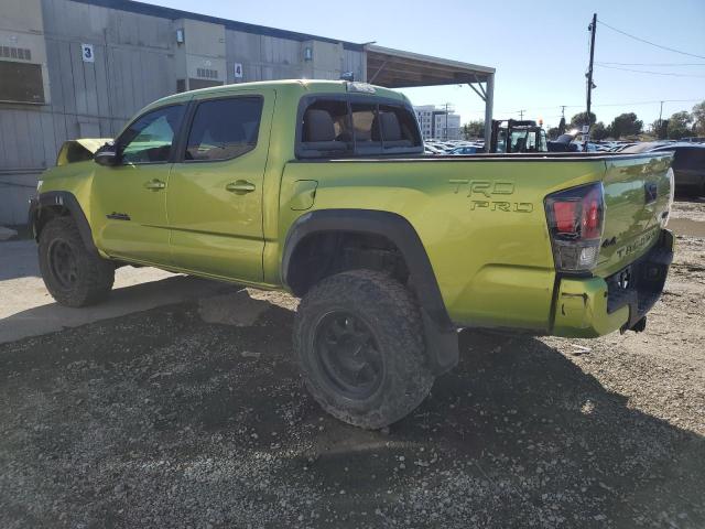  TOYOTA TACOMA 2022 Зеленый