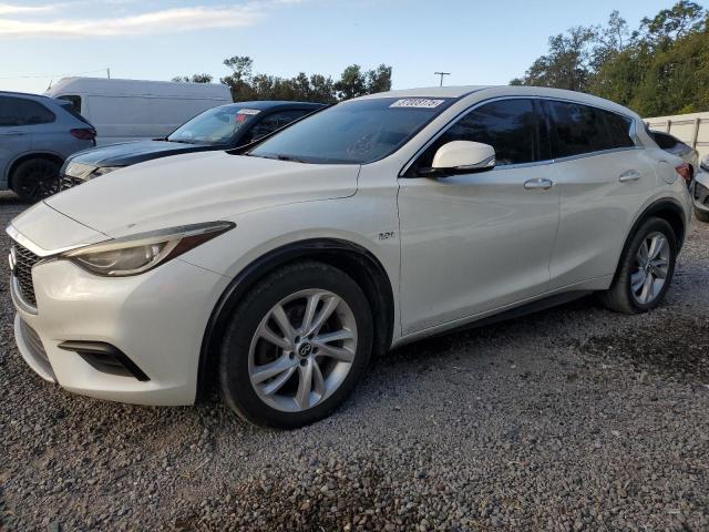  INFINITI QX30 2018 Бежевый