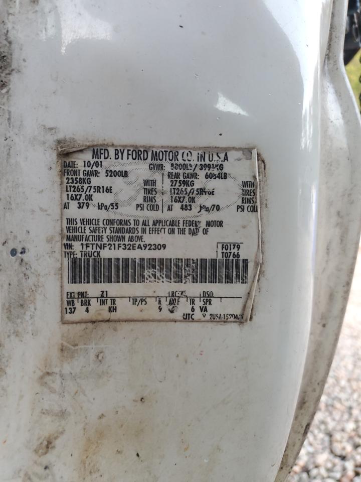 2002 Ford F250 Super Duty VIN: 1FTNF21F32EA92309 Lot: 81943855
