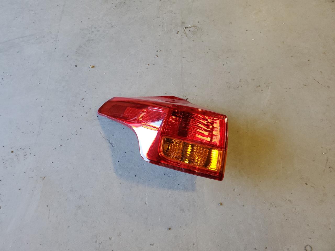 2014 Toyota Rav4 Le VIN: JTMBFREV3ED070270 Lot: 85910345