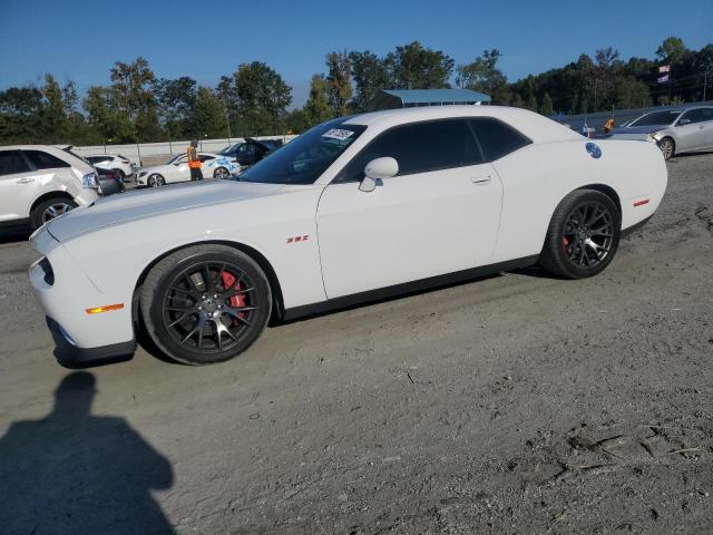 Coupet DODGE CHALLENGER 2015 Biały