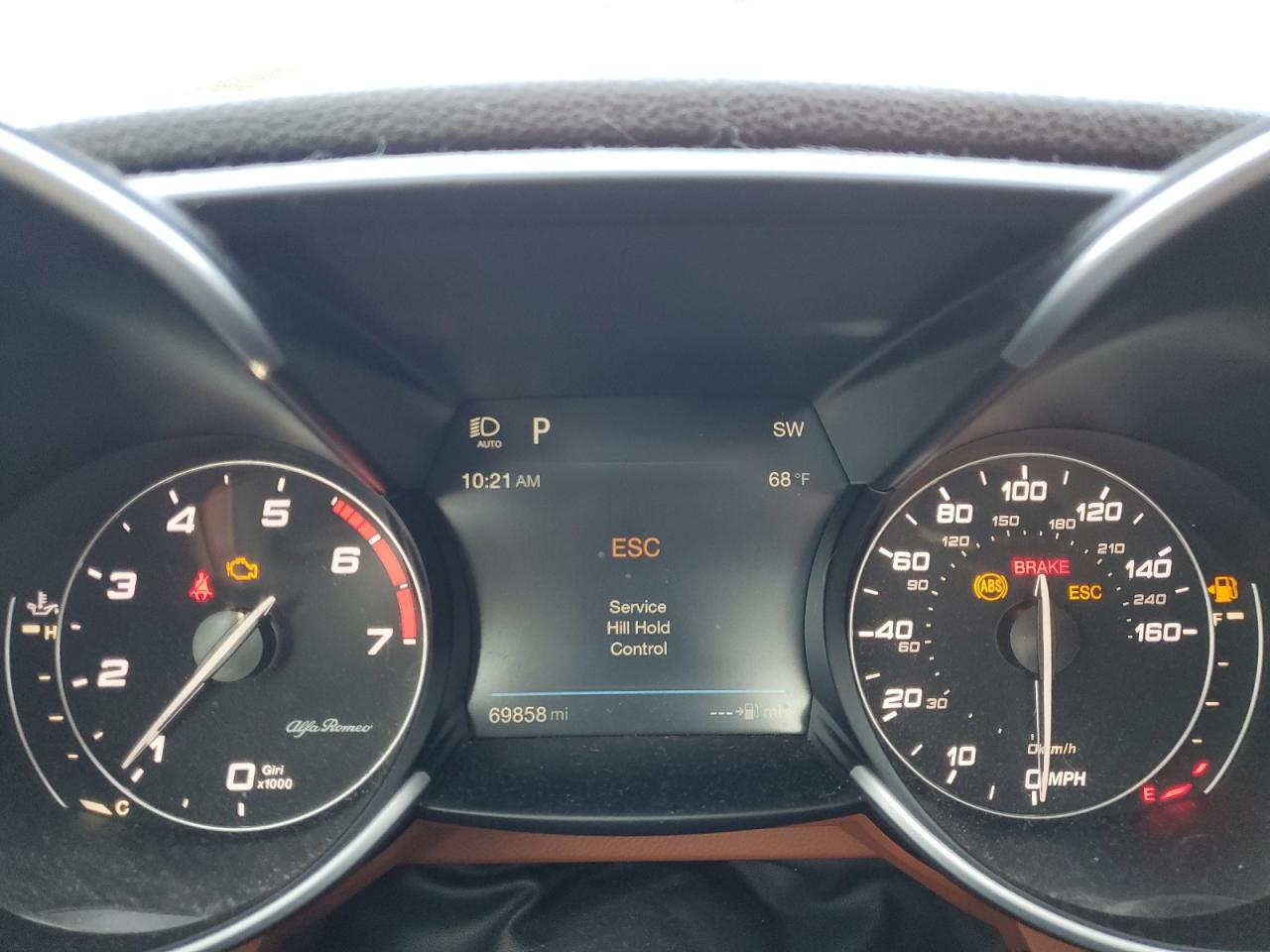 2018 Alfa Romeo Giulia Ti VIN: ZARFAECN4J7594151 Lot: 86657035