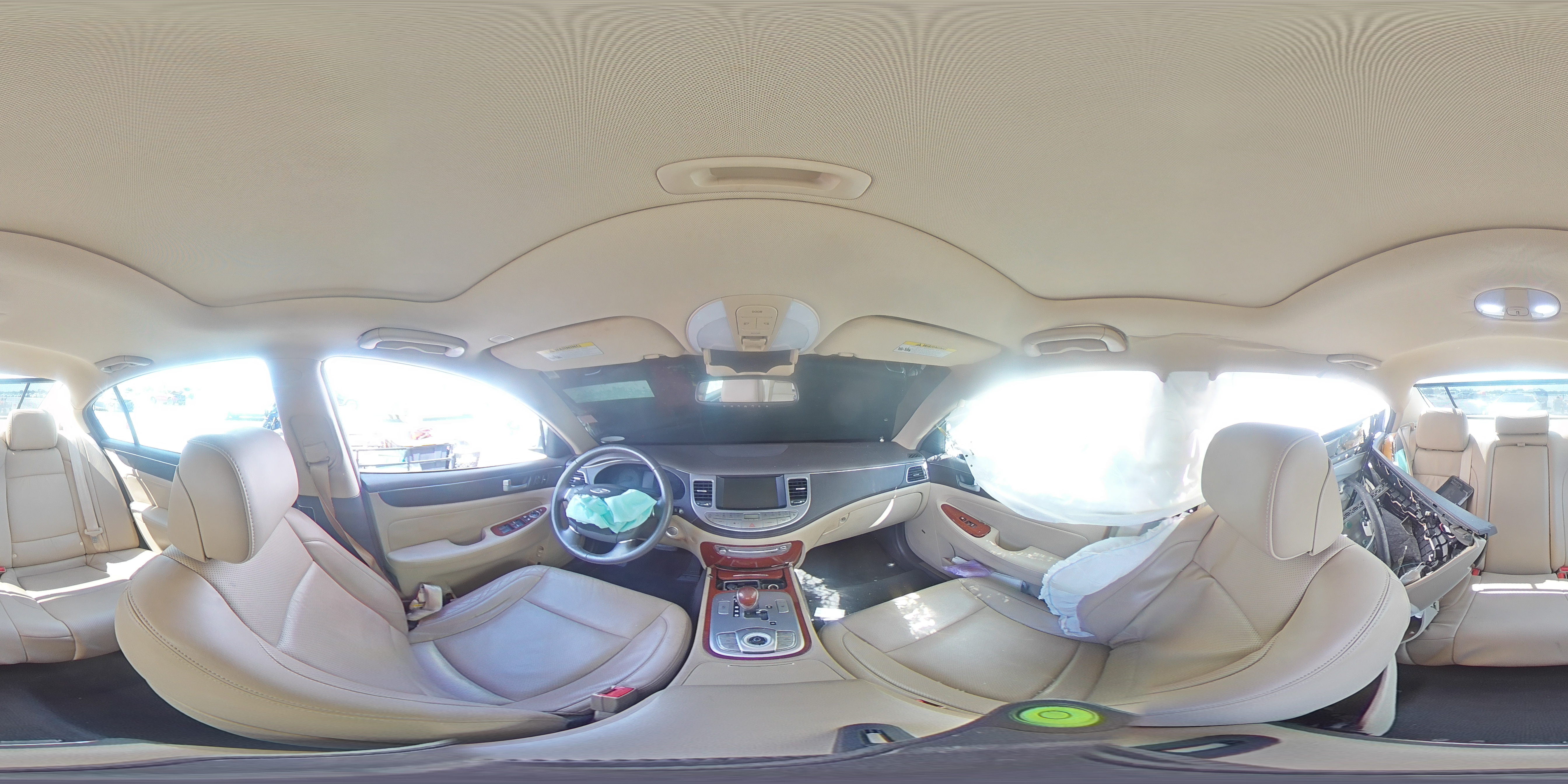 2012 Hyundai Genesis 3.8L VIN: KMHGC4DDXCU211872 Lot: 84649205