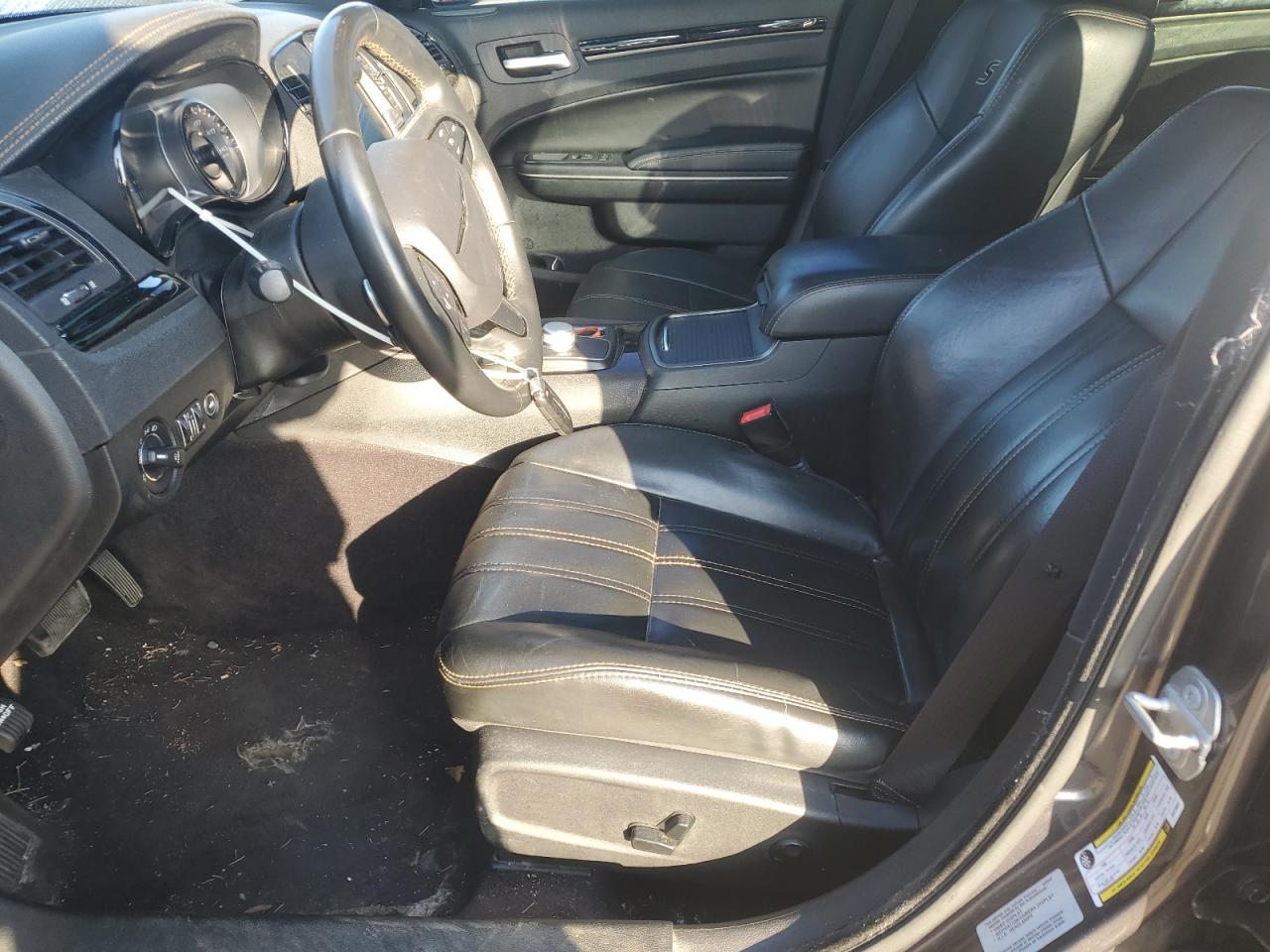 2016 Chrysler 300 S VIN: 2C3CCAGGXGH270697 Lot: 86614265