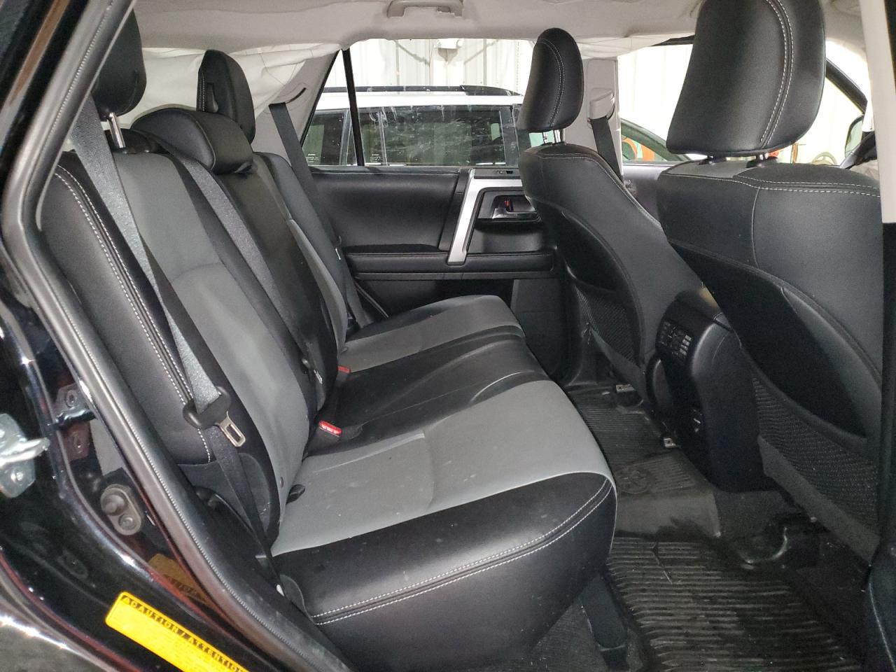 2019 Toyota 4Runner Sr5/Sr5 Premium VIN: JTEBU5JR9K5628177 Lot: 84984335