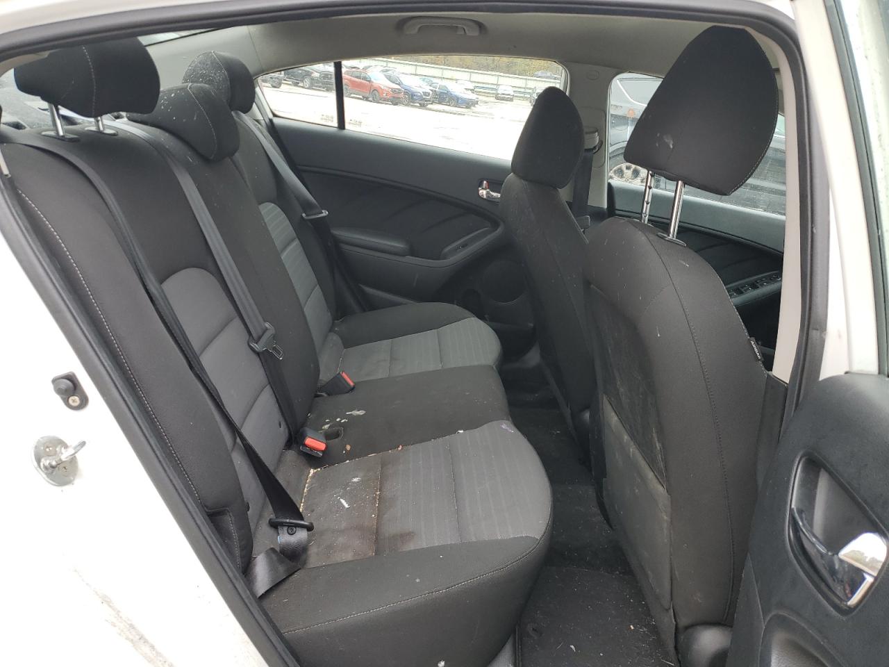 2017 Kia Forte Lx VIN: 3KPFL4A76HE037514 Lot: 82659585