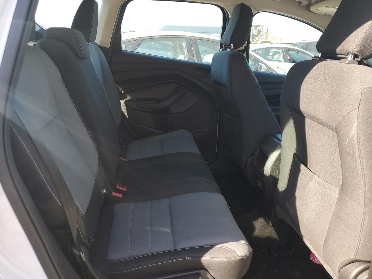 2018 Ford Escape S VIN: 1FMCU0F72JUC87580 Lot: 81923015