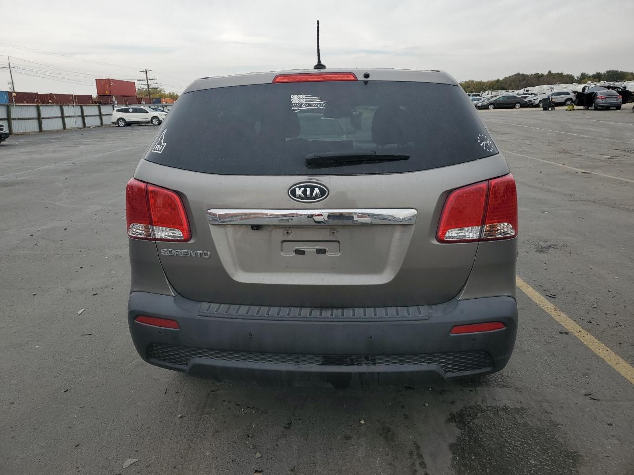 2013 Kia Sorento Lx VIN: 5XYKT3A12DG409853 Lot: 90132725