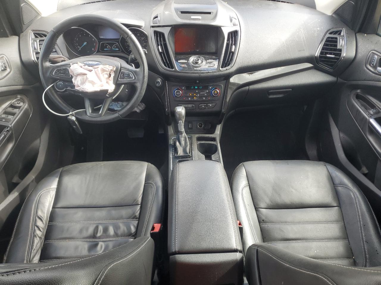 2017 Ford Escape Titanium VIN: 1FMCU9J97HUB15147 Lot: 82276385