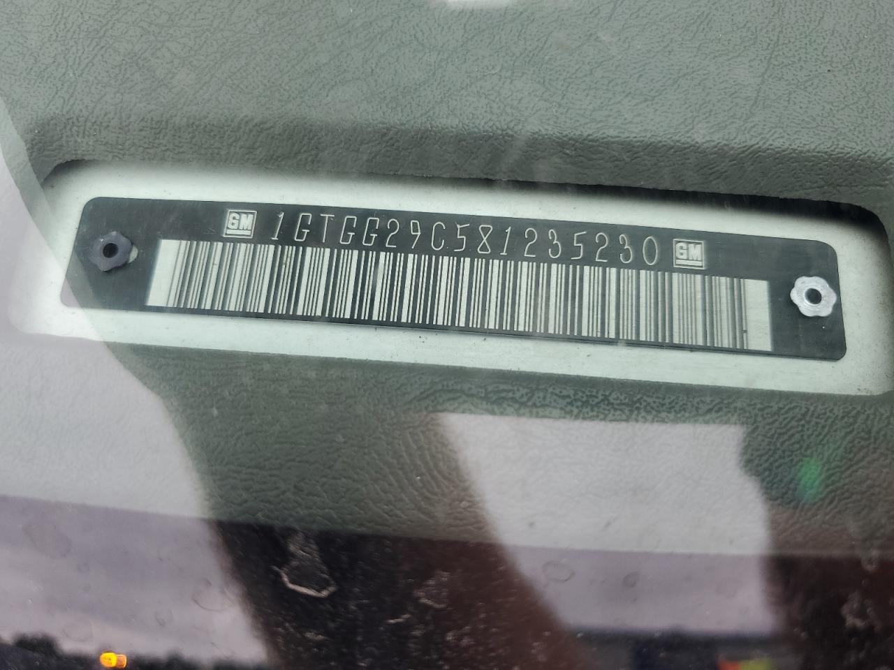 2008 GMC Savana G2500 VIN: 1GTGG29C581235230 Lot: 85724335