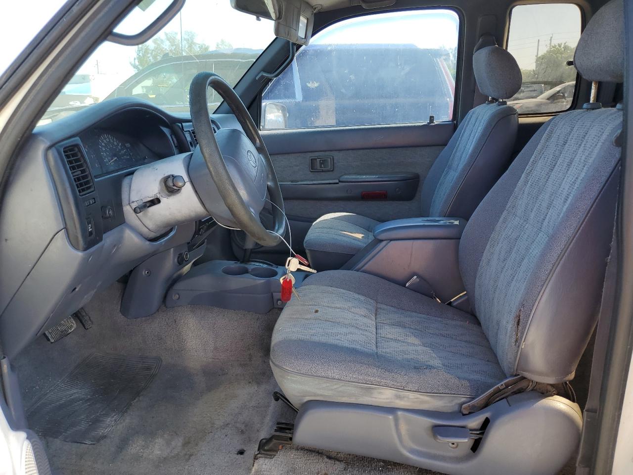 1998 Toyota Tacoma Xtracab Prerunner VIN: 4TASN92N1WZ105976 Lot: 90624105