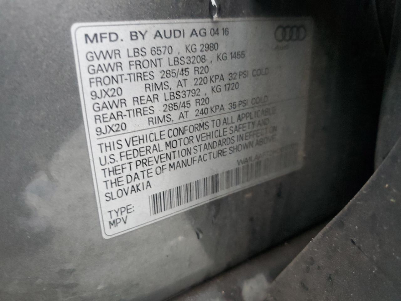 2017 Audi Q7 Premium Plus VIN: WA1LAAF72HD016025 Lot: 82386365