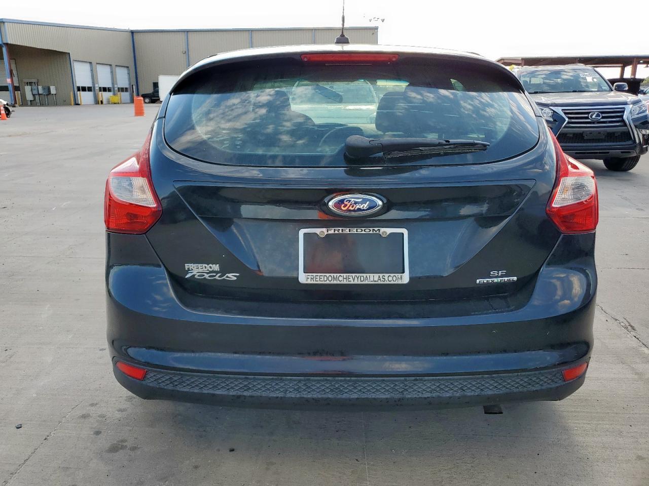 2014 Ford Focus Se VIN: 1FADP3K2XEL143580 Lot: 85596075