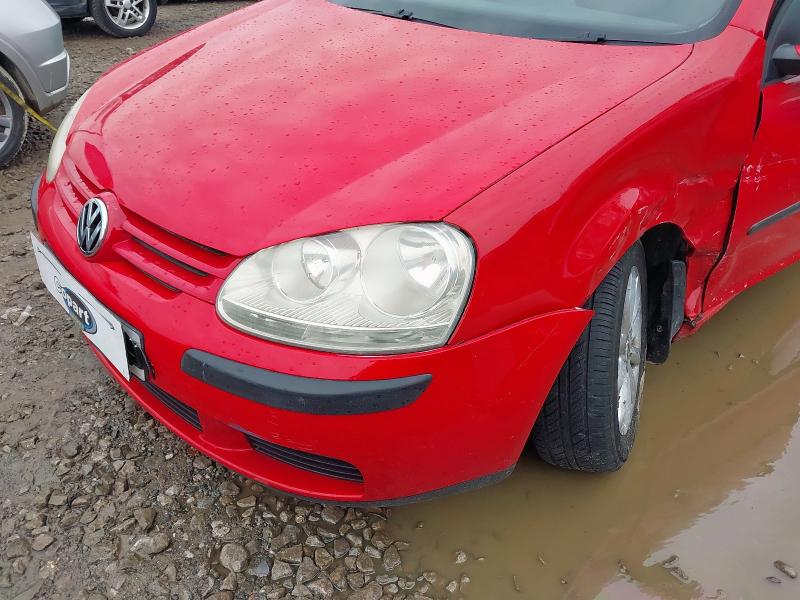 2004 VOLKSWAGEN GOLF S SDI 